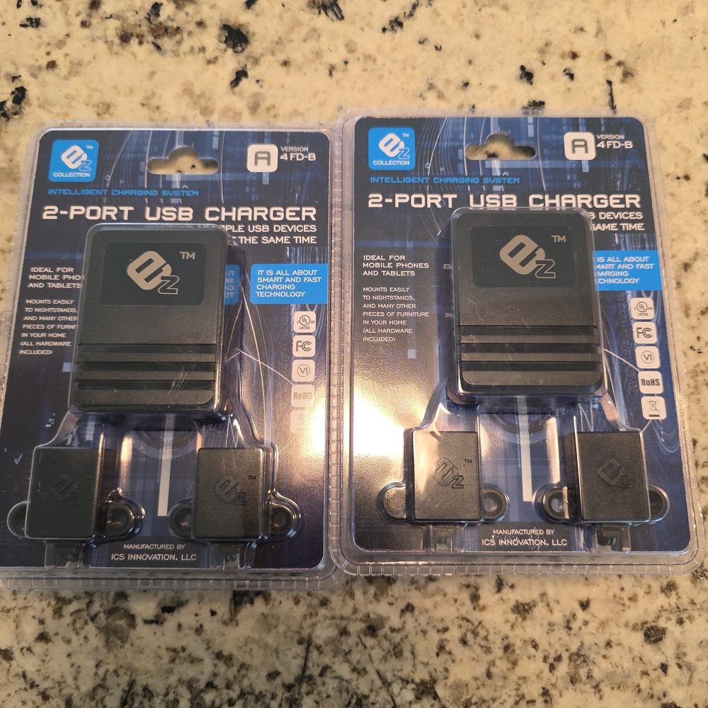 2-Port USB Charger - Black
